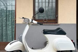 Vespa 50 special