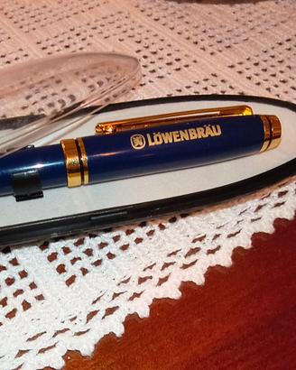 Penna da collezionismo con logo Löwenbräu