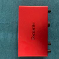 Scheda audio focusrite 2i2