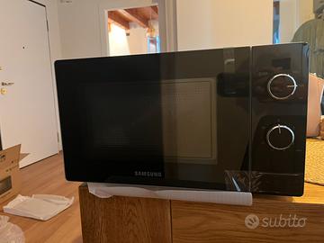 Microonde Samsung nuovo