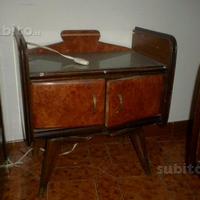 Comodini antichi