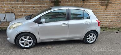Toyota yaris d4d 1.4  2007