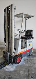 Carrello elevatore elettrico OM