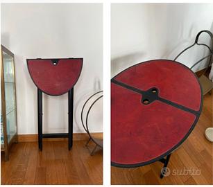 Tavolino pezzo di design a muro