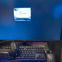 monitor + tastiera + mouse+cuffie