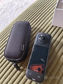 Telecamera Insta 360 x5 kit moto