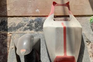 Parafango e monoposto in carbonio ducati 996