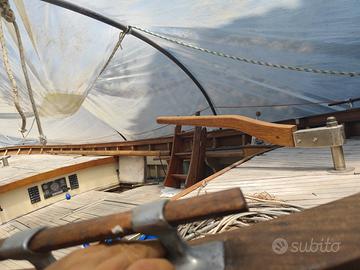 Gozzo in legno APREA con motore VM 140 CV turbo