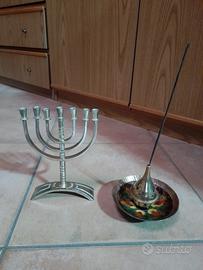 Candelabro Menorah e portaincenso in ottone