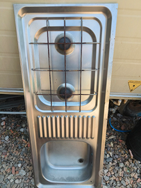 Piano cottura lavandino