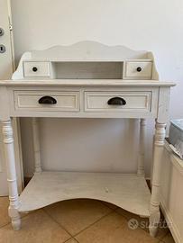 Scrittoio in legno bianco