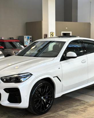 BMW X6 xdrive40d mhev 48V Msport - 22" - Tetto -C