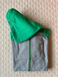 Felpa grigia e verde Nike