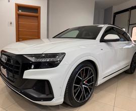Audi Q8 SQ8 TDI quattro tiptronic sport attitude