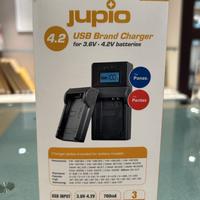 Jupio carica batterie universale