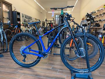 Mtb 29” giant xct