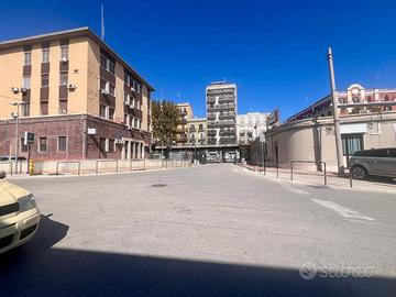 Stabile/Palazzo - Bari