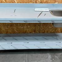 Tavolo con Vasca Inox