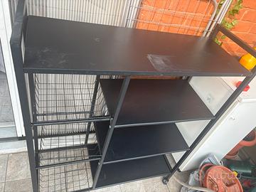 Carrello con portafrutta
