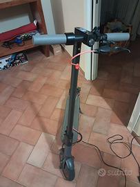 vendomonopattino elettrico  