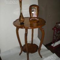 "Papillon"-Gueridon Gallè