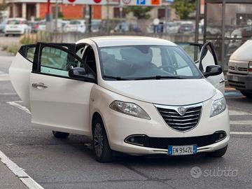 Ypsilon 5 Porte neopatentati GPL