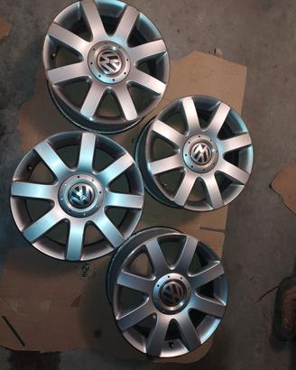Cerchi in lega 16" Originali VW Golf e Touran