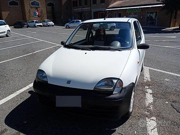 Fiat seicento young del 99