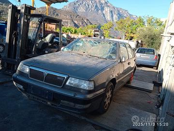 LANCIA THEMA 2.5 TD 1994 814497Y  PER RICAMBI