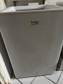 Congelatore a pozzo Beko da 104 litri netti