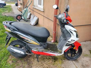 Scooter SYM JET 4