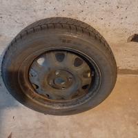 4 ruote 165/60 R14 copertoni neve/ghiaccio usate 