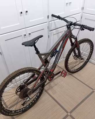 bici nukeproof biammortizzata