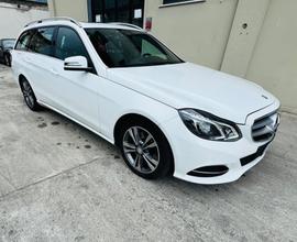 Mercedes-benz E 250 220 d 4Matic Auto AMG Line