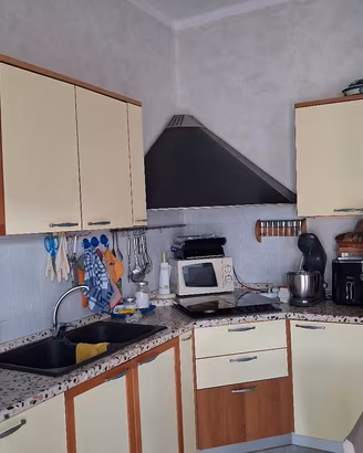 Cucina completa di elettrodomestici 