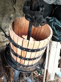 torchio e pigia diraspatrice