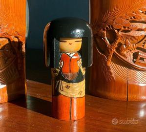 Kokeshi vintage in legno firmata