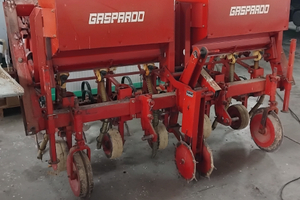 Attrezzature agricola