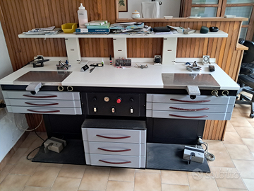 Attrezzatura studio odontotecnico