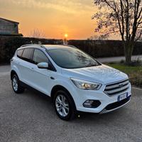 Ford Kuga 1.5 TDCI 120CV  Powershift ST-Line