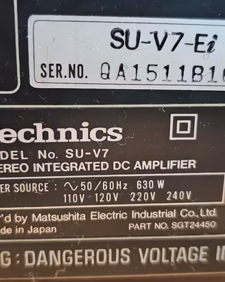 Amplificatore Technics  anni 80. 