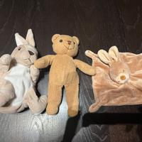 Pupazzi o peluche per infanzia