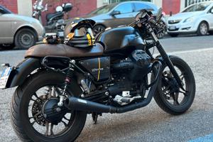 Moto Guzzi v7 III cafe racer