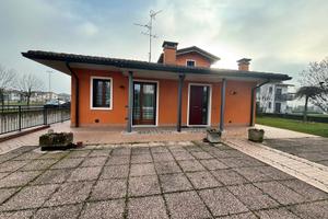 Ronco all'Adige: residenza esclusiva in centro