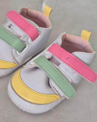 sneakers neonato misura 18