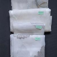 4 scampoli di stoffa per tende