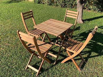 Tavolino legno + 4 sedie legno tutto richiudibile