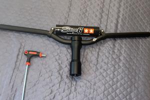 Manubrio naked +Mozzo+Manopole+paracolpi booster