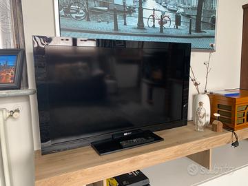 Televisore 40”