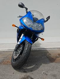 triumph  daytona 955i  ricambi 
